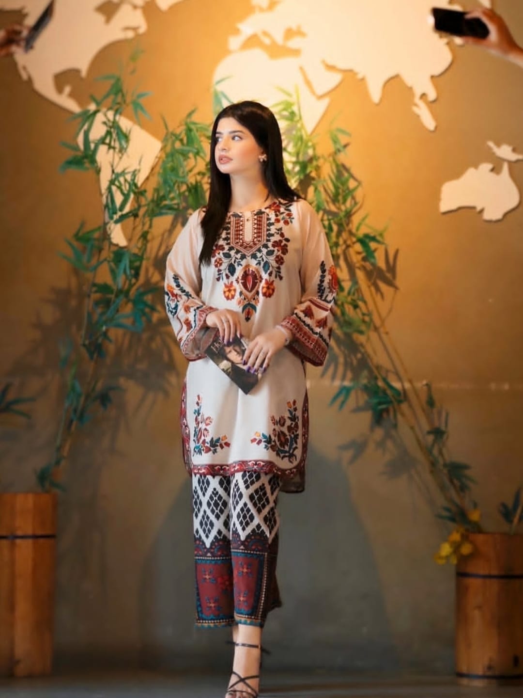 CO-ORD EMB 2PC Collection💯2 Piece Stitched Printed👗